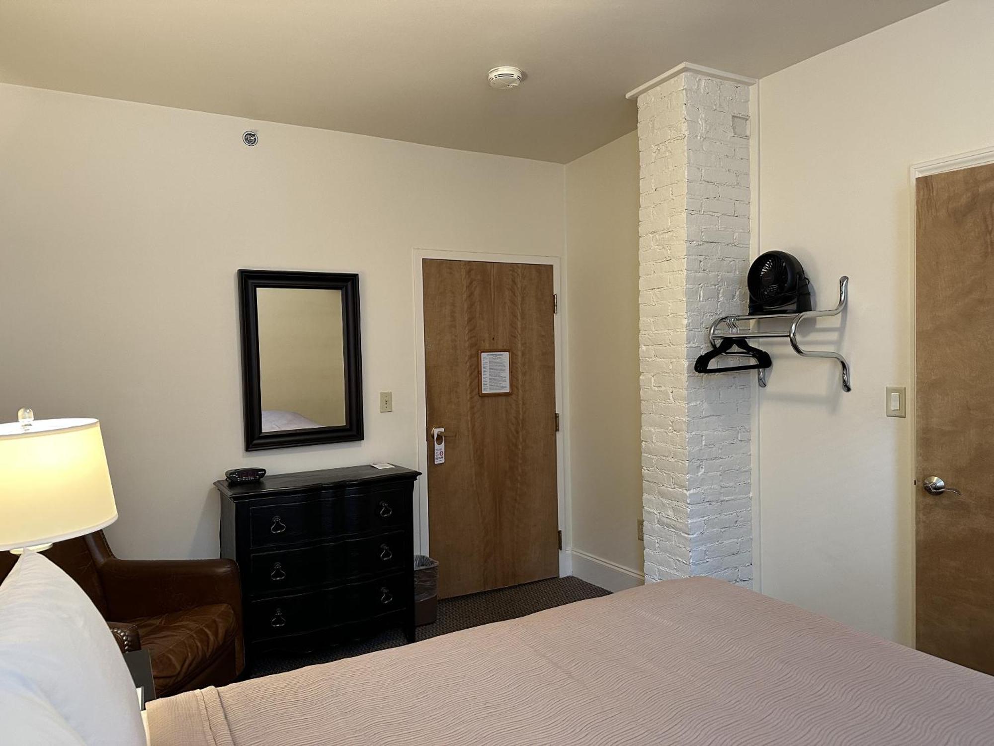 Oasis Guest House Boston Room photo